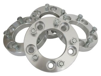 DA5004 - Wheel spacers  adaptor kits - Wheel Spacers Defender/Range Rover Classic/Discovery 1 30mm thick, steel machine finish complete with wheel nuts and OEM studs
